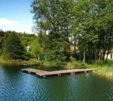 Dom Nad Jeziorem Parzensko
